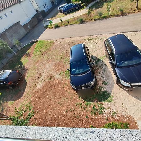 Apartmani Malo More セリネ エクステリア 写真
