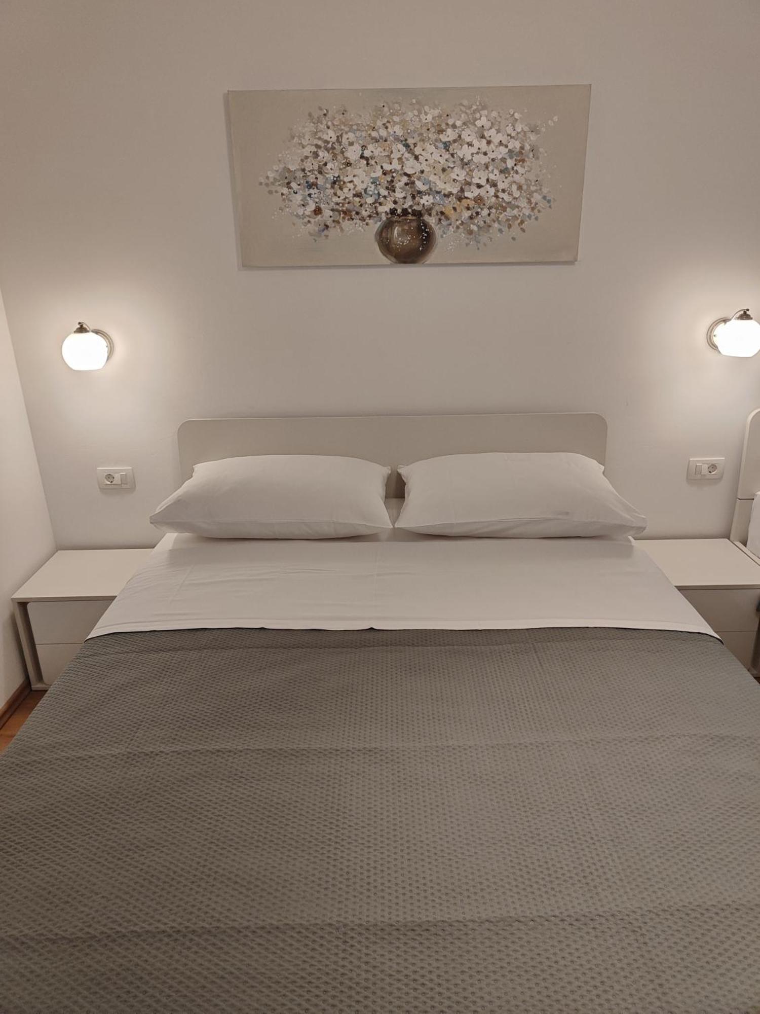 Apartmani Malo More セリネ 部屋 写真