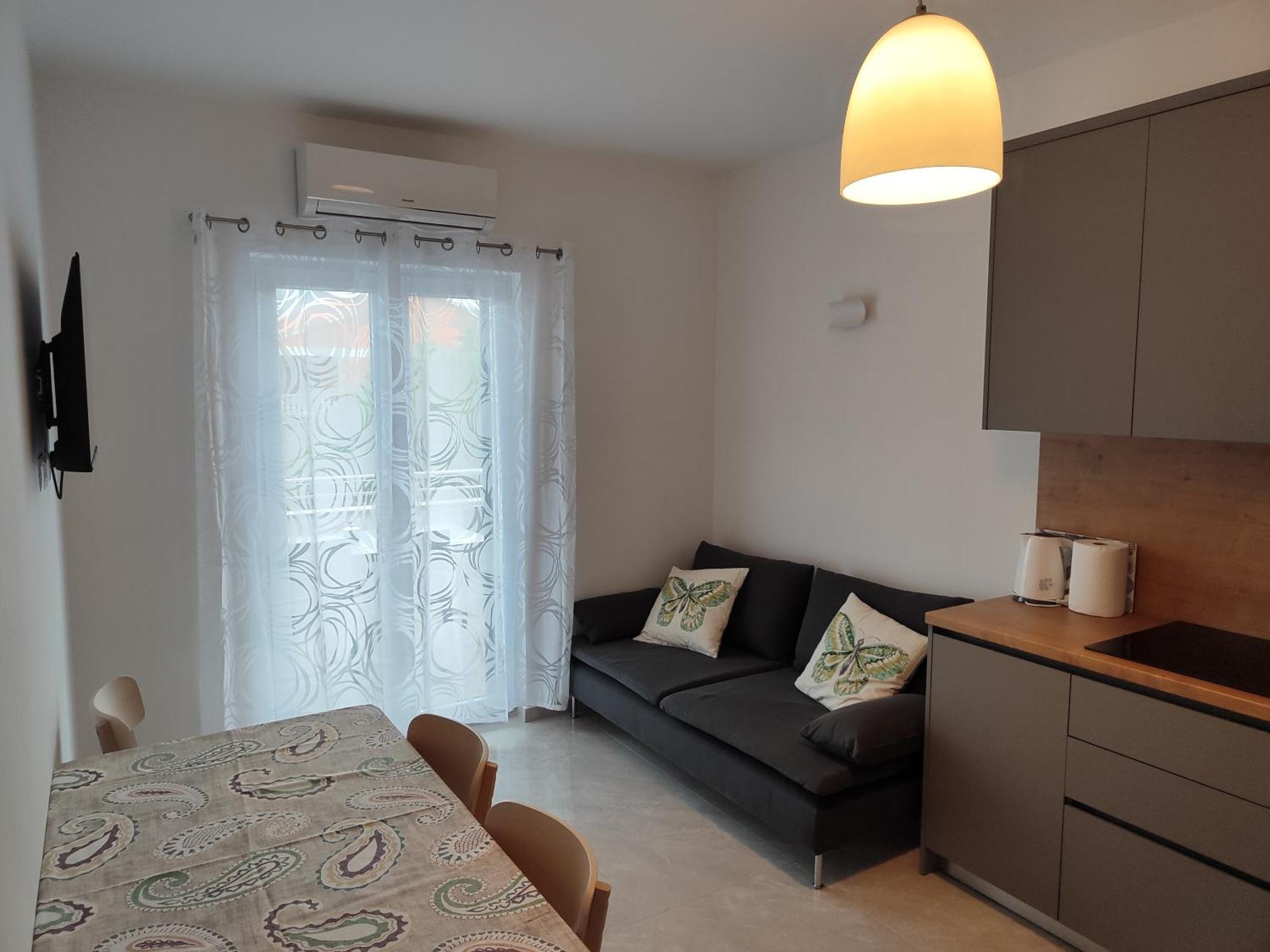 Apartmani Malo More セリネ 部屋 写真